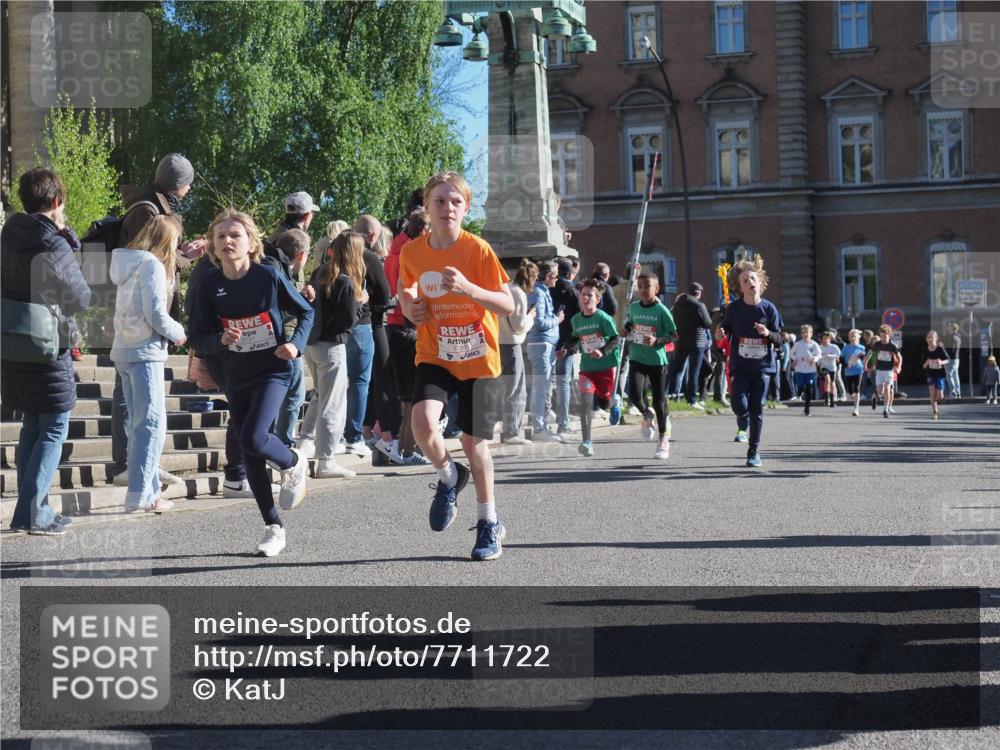 25.04.2025 - Das Zehntel KatJ http://msf.ph/oto/7711722 26.04.2025 08:49:37 Laufen 2731 meine-sportfotos.de