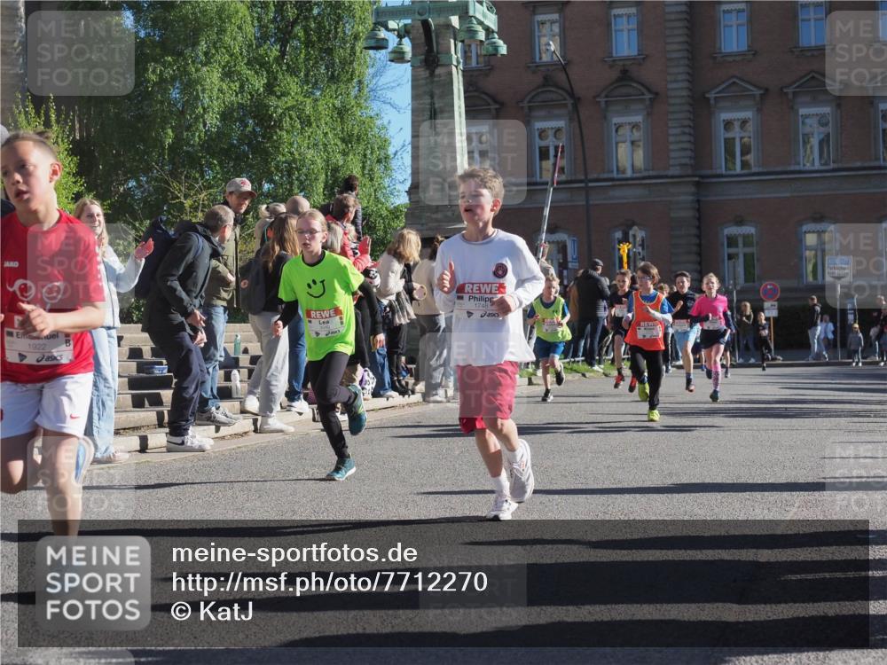 25.04.2025 - Das Zehntel KatJ http://msf.ph/oto/7712270 26.04.2025 08:49:49 Laufen 1922, 1748 meine-sportfotos.de