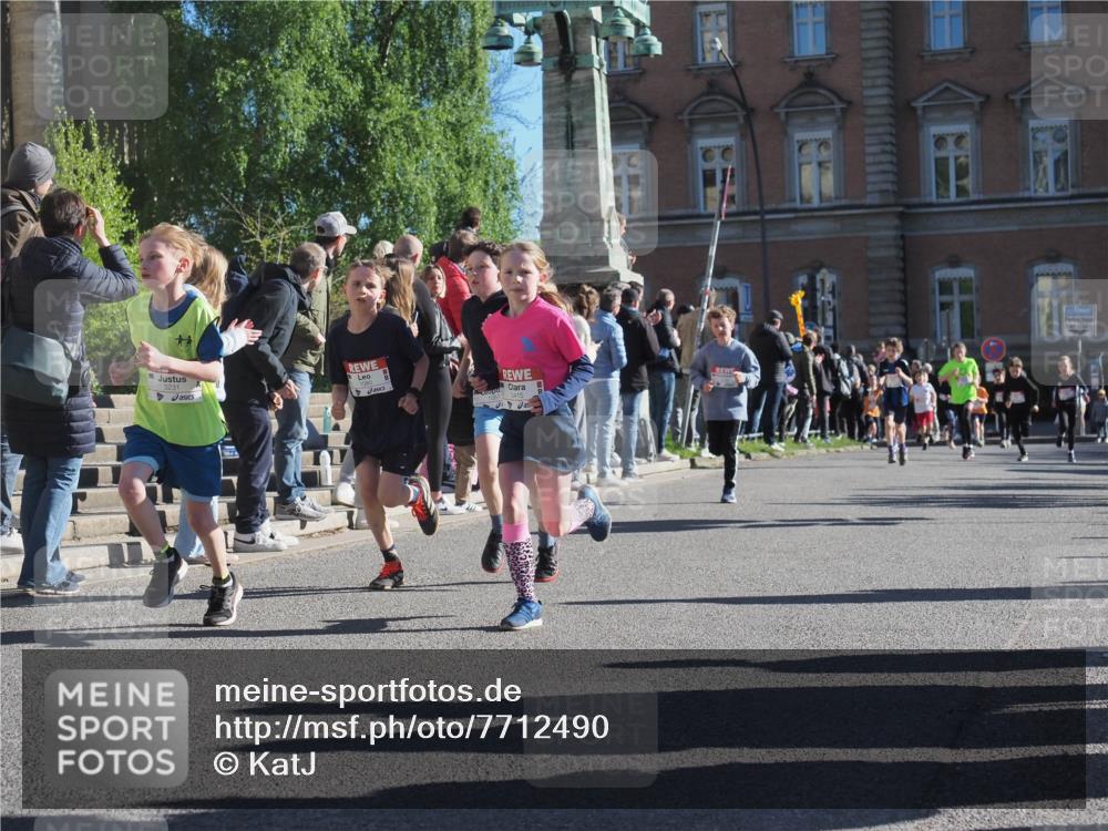 25.04.2025 - Das Zehntel KatJ http://msf.ph/oto/7712490 26.04.2025 08:49:53 Laufen 3415 meine-sportfotos.de