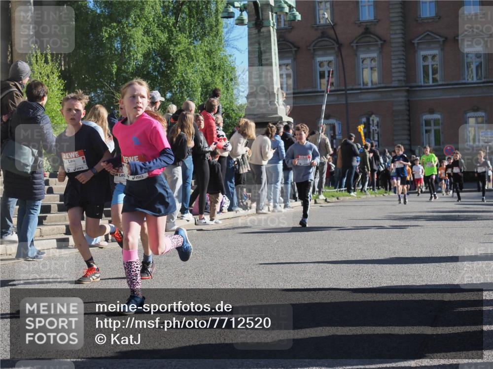 25.04.2025 - Das Zehntel KatJ http://msf.ph/oto/7712520 26.04.2025 08:49:53 Laufen 1080 meine-sportfotos.de