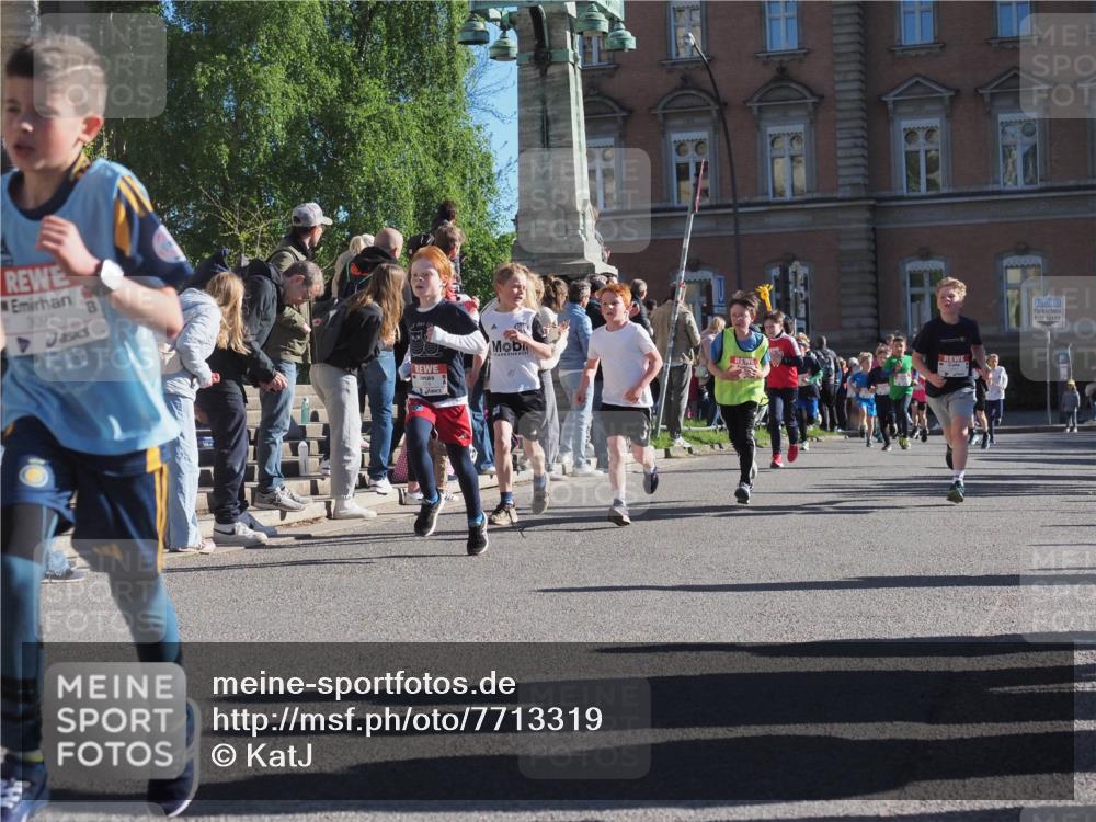 25.04.2025 - Das Zehntel KatJ http://msf.ph/oto/7713319 26.04.2025 08:50:12 Laufen 3097 meine-sportfotos.de