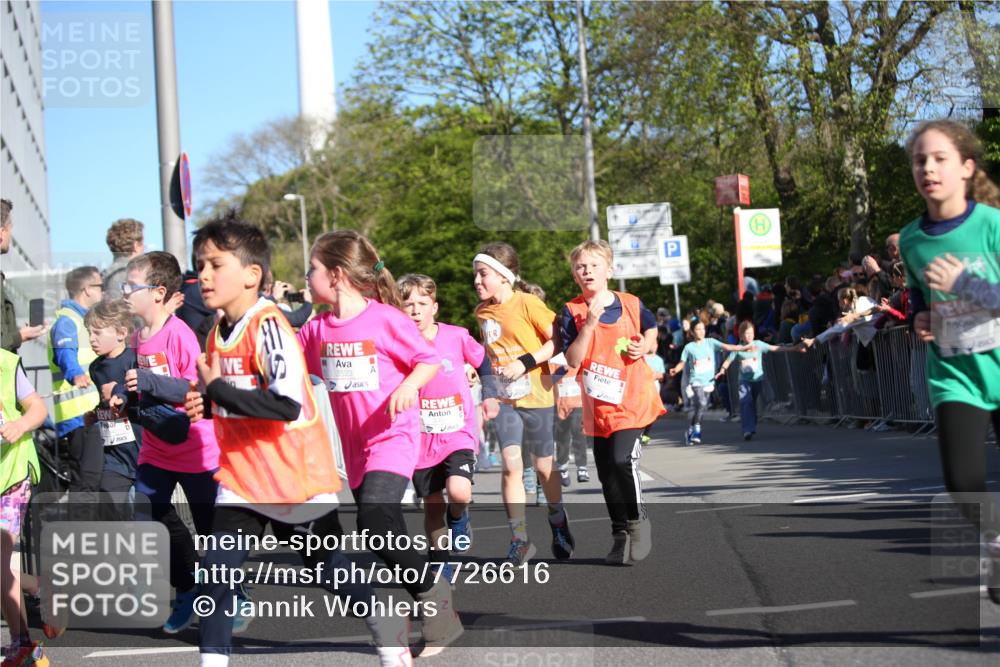 25.04.2025 - Das Zehntel Jannik Wohlers http://msf.ph/oto/7726616 26.04.2025 08:51:11 Laufen 3523 meine-sportfotos.de