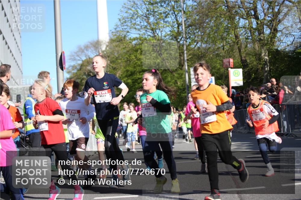 25.04.2025 - Das Zehntel Jannik Wohlers http://msf.ph/oto/7726670 26.04.2025 08:51:09 Laufen 2217, 1411 meine-sportfotos.de