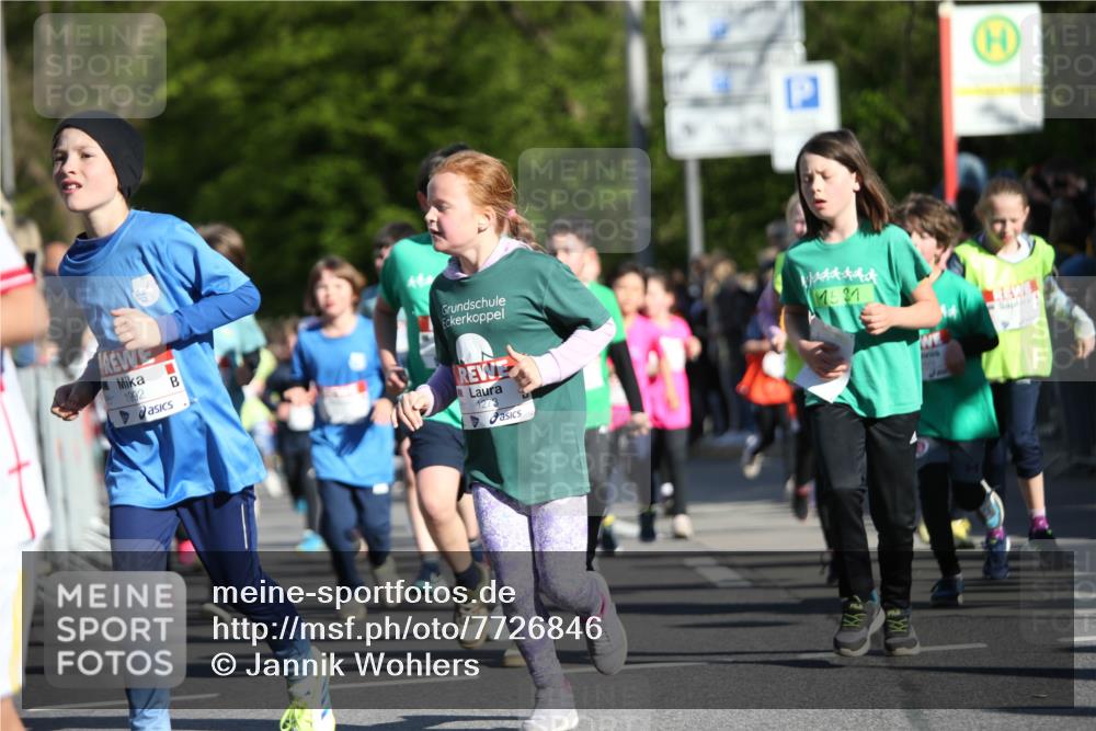 25.04.2025 - Das Zehntel Jannik Wohlers http://msf.ph/oto/7726846 26.04.2025 08:51:04 Laufen 1992, 15, 31, 1273 meine-sportfotos.de