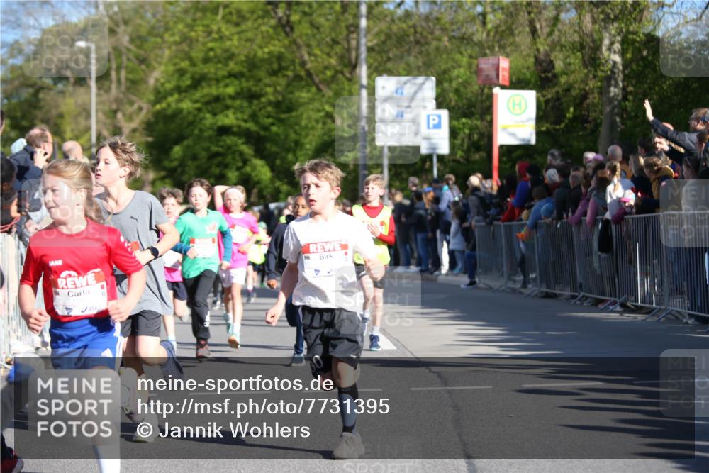 25.04.2025 - Das Zehntel Jannik Wohlers http://msf.ph/oto/7731395 26.04.2025 08:47:46 Laufen 192 meine-sportfotos.de