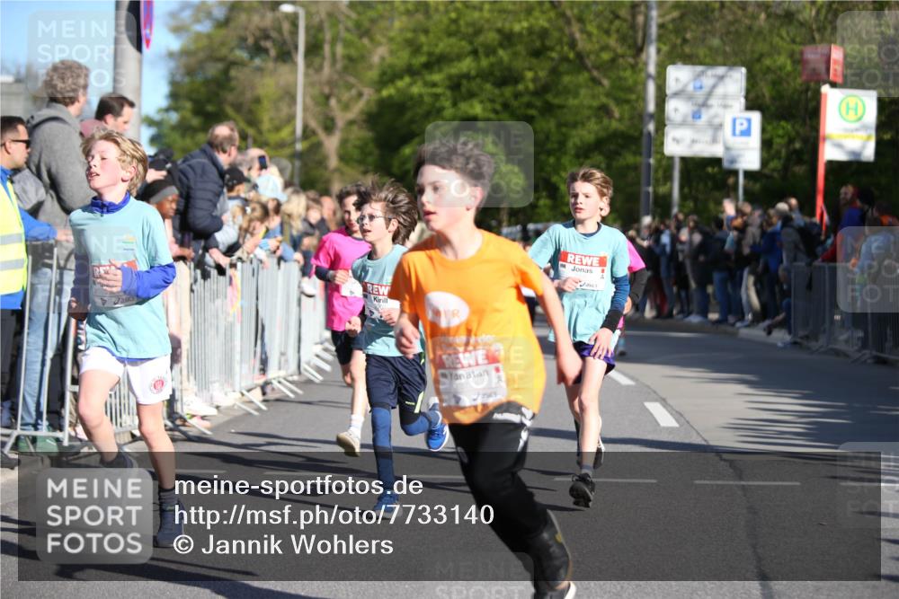 25.04.2025 - Das Zehntel Jannik Wohlers http://msf.ph/oto/7733140 26.04.2025 08:46:04 Laufen 3774 meine-sportfotos.de