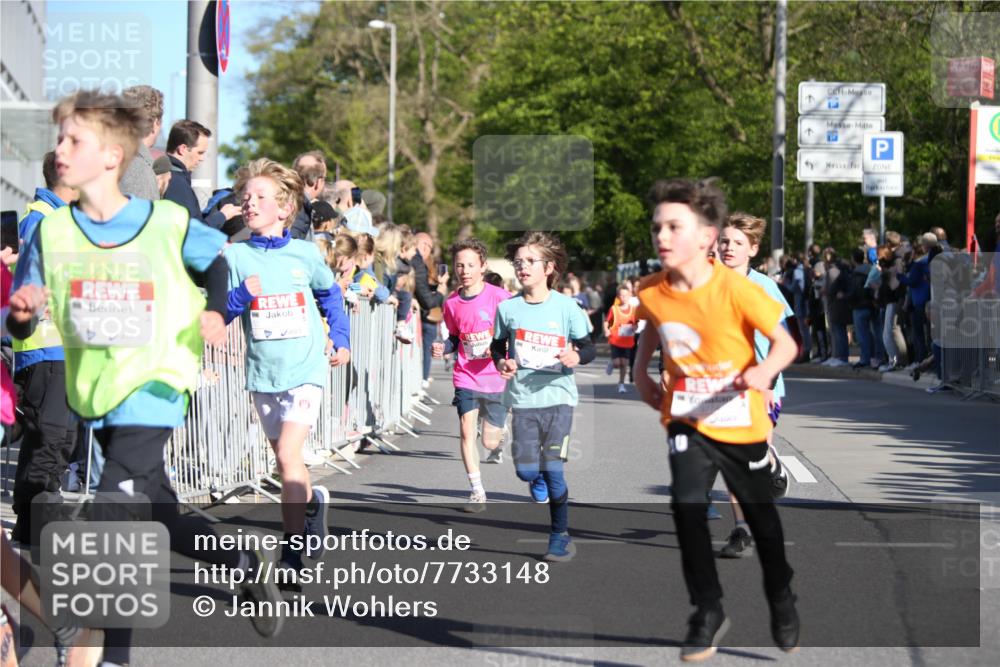 25.04.2025 - Das Zehntel Jannik Wohlers http://msf.ph/oto/7733148 26.04.2025 08:46:04 Laufen 9327, 12 meine-sportfotos.de