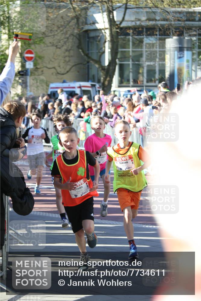 25.04.2025 - Das Zehntel Jannik Wohlers http://msf.ph/oto/7734611 26.04.2025 08:37:46 Laufen 2800, 3606 meine-sportfotos.de