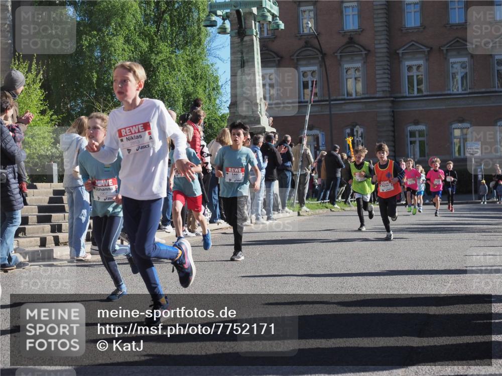 25.04.2025 - Das Zehntel KatJ http://msf.ph/oto/7752171 26.04.2025 08:50:21 Laufen 2853 meine-sportfotos.de