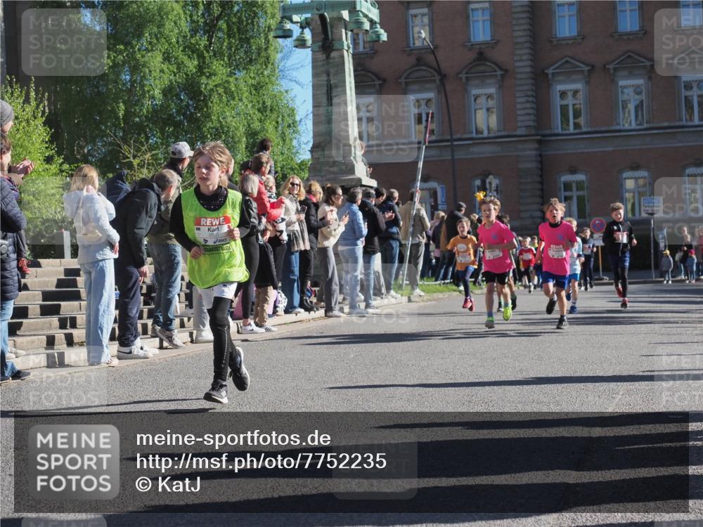 25.04.2025 - Das Zehntel KatJ http://msf.ph/oto/7752235 26.04.2025 08:50:24 Laufen 3595 meine-sportfotos.de
