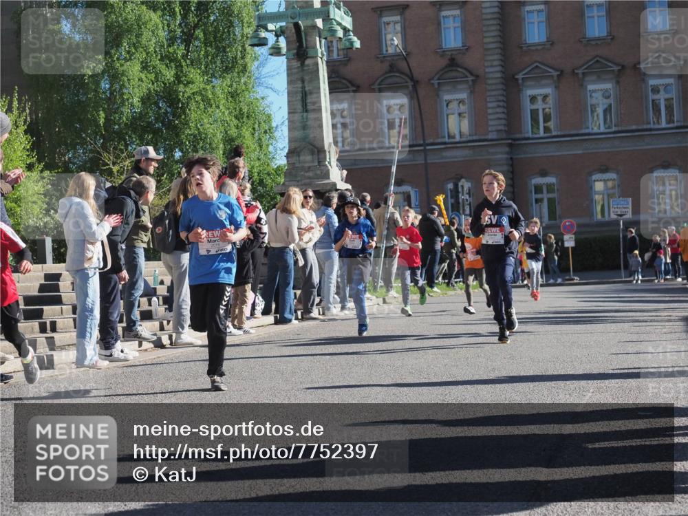 25.04.2025 - Das Zehntel KatJ http://msf.ph/oto/7752397 26.04.2025 08:50:31 Laufen  meine-sportfotos.de