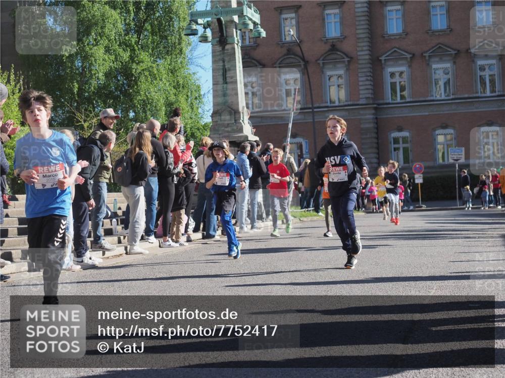 25.04.2025 - Das Zehntel KatJ http://msf.ph/oto/7752417 26.04.2025 08:50:32 Laufen 2015 meine-sportfotos.de