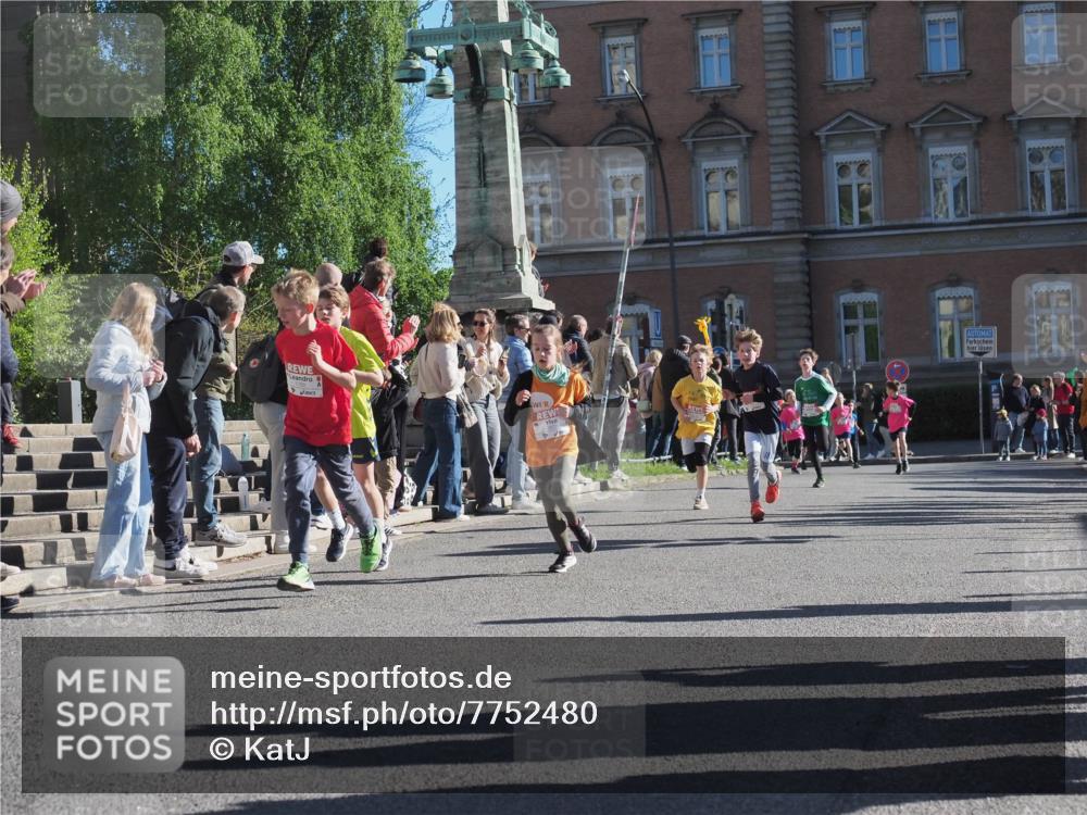 25.04.2025 - Das Zehntel KatJ http://msf.ph/oto/7752480 26.04.2025 08:50:34 Laufen  meine-sportfotos.de