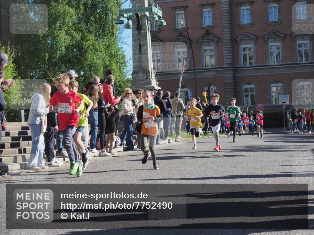 25.04.2025 - Das Zehntel KatJ http://msf.ph/oto/7752490 26.04.2025 08:50:34 Laufen  meine-sportfotos.de