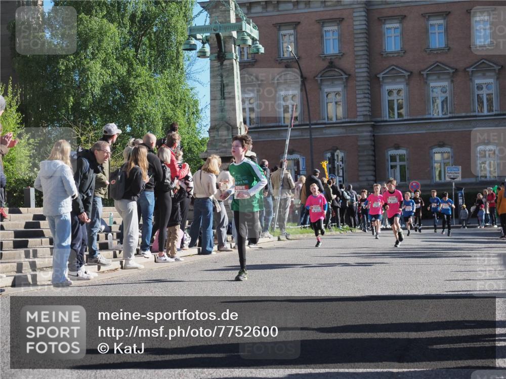 25.04.2025 - Das Zehntel KatJ http://msf.ph/oto/7752600 26.04.2025 08:50:38 Laufen  meine-sportfotos.de