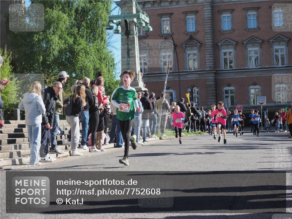 25.04.2025 - Das Zehntel KatJ http://msf.ph/oto/7752608 26.04.2025 08:50:38 Laufen  meine-sportfotos.de