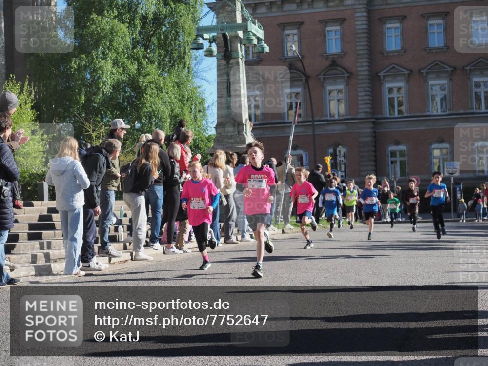 25.04.2025 - Das Zehntel KatJ http://msf.ph/oto/7752647 26.04.2025 08:50:40 Laufen  meine-sportfotos.de