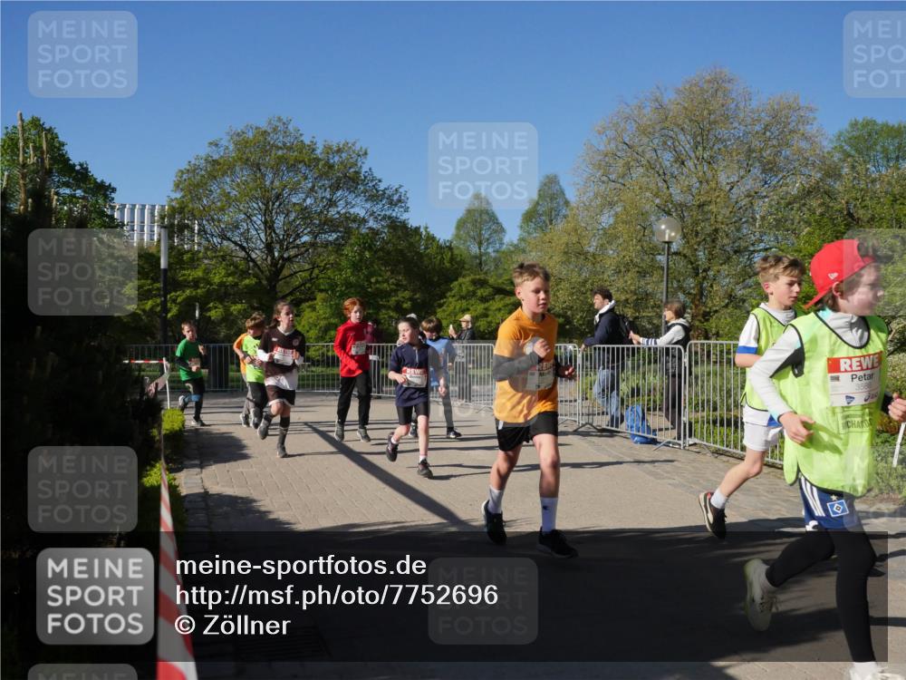 25.04.2025 - Das Zehntel Zöllner http://msf.ph/oto/7752696 26.04.2025 08:43:06 Laufen 3586 meine-sportfotos.de