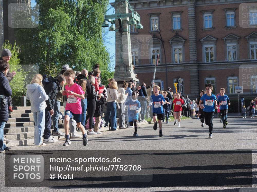 25.04.2025 - Das Zehntel KatJ http://msf.ph/oto/7752708 26.04.2025 08:50:42 Laufen  meine-sportfotos.de