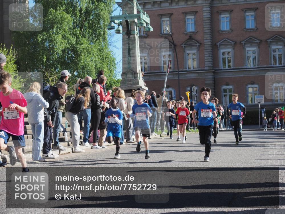 25.04.2025 - Das Zehntel KatJ http://msf.ph/oto/7752729 26.04.2025 08:50:43 Laufen 3496 meine-sportfotos.de