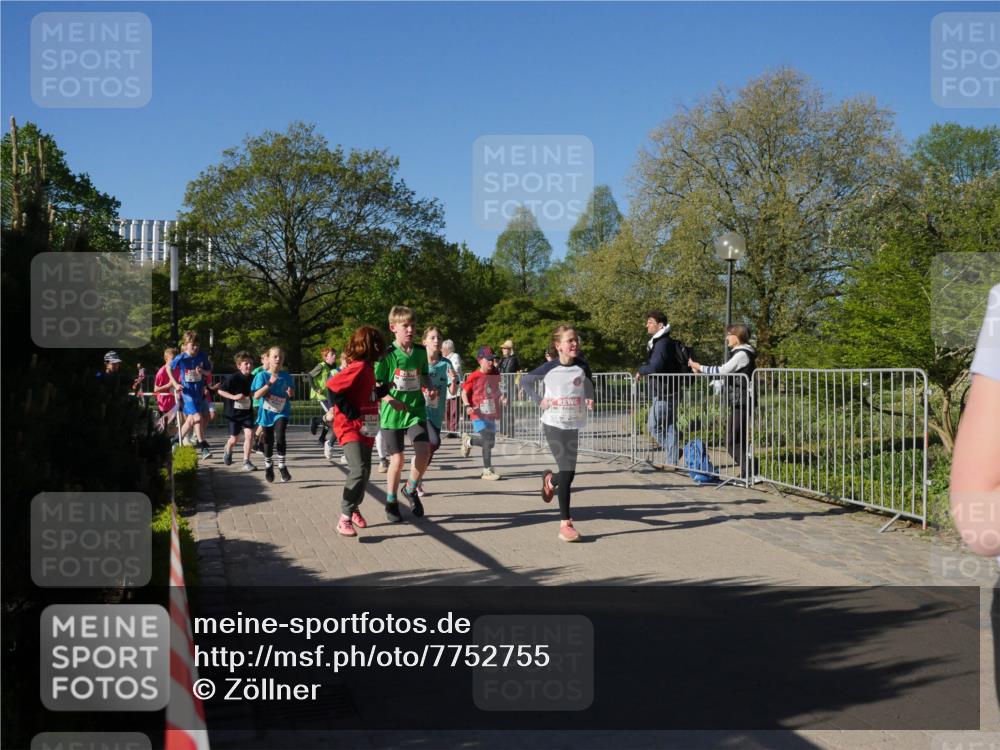 25.04.2025 - Das Zehntel Zöllner http://msf.ph/oto/7752755 26.04.2025 08:43:11 Laufen  meine-sportfotos.de