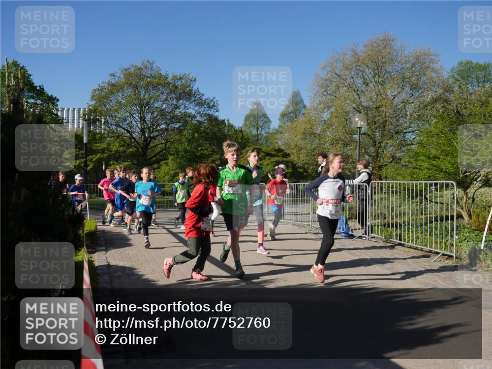 25.04.2025 - Das Zehntel Zöllner http://msf.ph/oto/7752760 26.04.2025 08:43:11 Laufen  meine-sportfotos.de