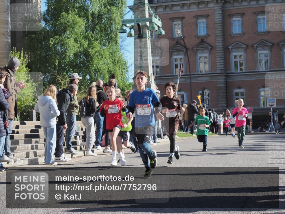 25.04.2025 - Das Zehntel KatJ http://msf.ph/oto/7752796 26.04.2025 08:50:45 Laufen 1245 meine-sportfotos.de