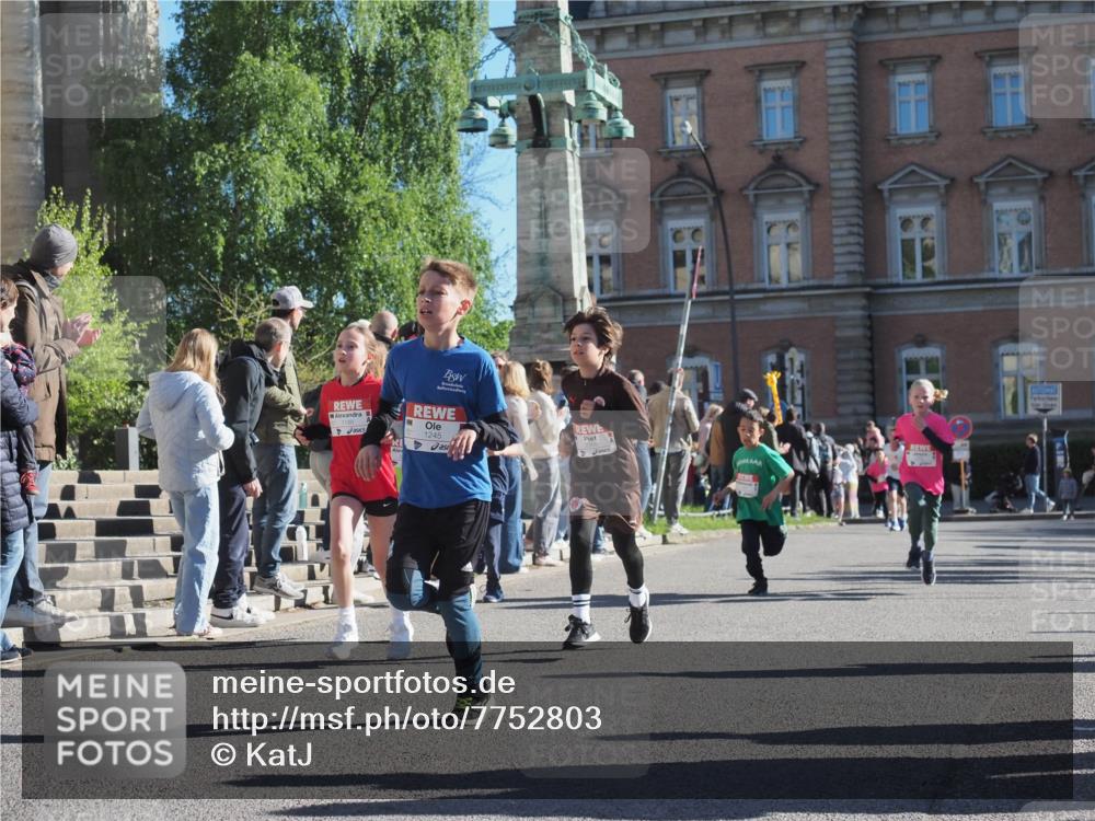 25.04.2025 - Das Zehntel KatJ http://msf.ph/oto/7752803 26.04.2025 08:50:46 Laufen 1245, 1 meine-sportfotos.de