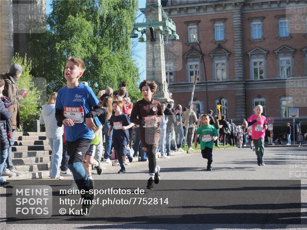25.04.2025 - Das Zehntel KatJ http://msf.ph/oto/7752814 26.04.2025 08:50:46 Laufen 1245 meine-sportfotos.de