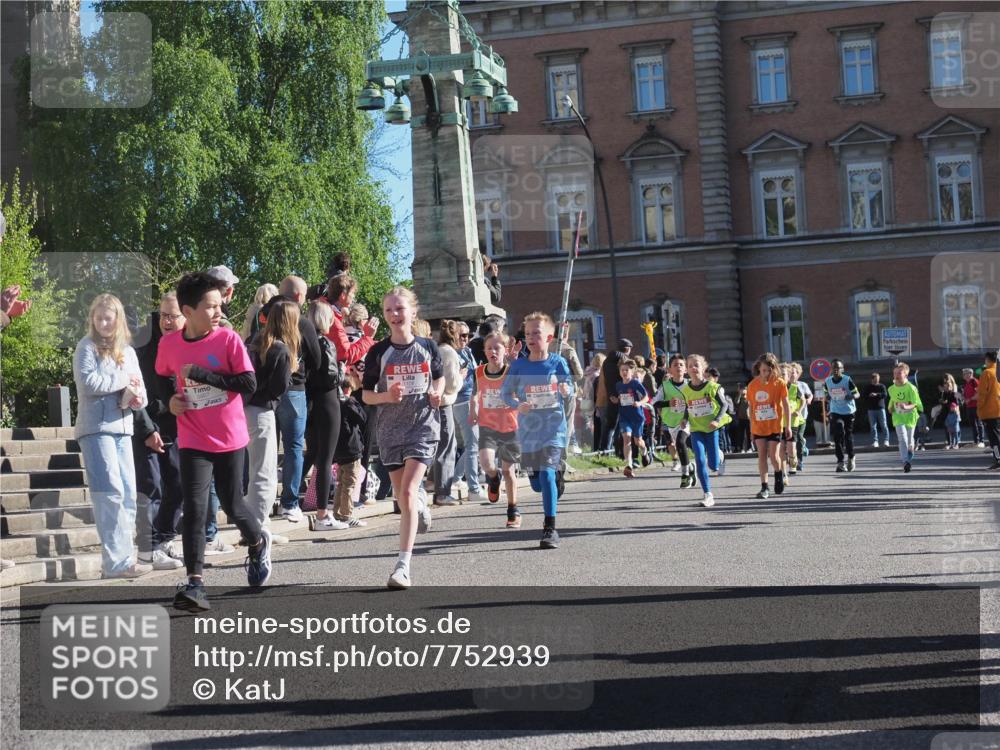 25.04.2025 - Das Zehntel KatJ http://msf.ph/oto/7752939 26.04.2025 08:50:56 Laufen  meine-sportfotos.de