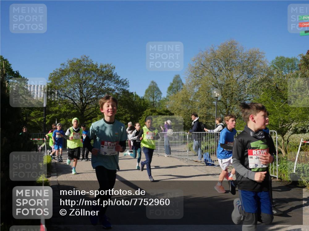 25.04.2025 - Das Zehntel Zöllner http://msf.ph/oto/7752960 26.04.2025 08:43:30 Laufen 2986, 30 meine-sportfotos.de