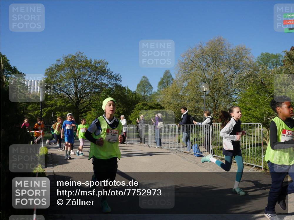25.04.2025 - Das Zehntel Zöllner http://msf.ph/oto/7752973 26.04.2025 08:43:32 Laufen 2511 meine-sportfotos.de