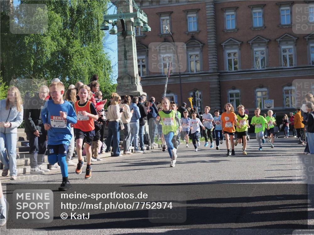 25.04.2025 - Das Zehntel KatJ http://msf.ph/oto/7752974 26.04.2025 08:50:58 Laufen 2023 meine-sportfotos.de