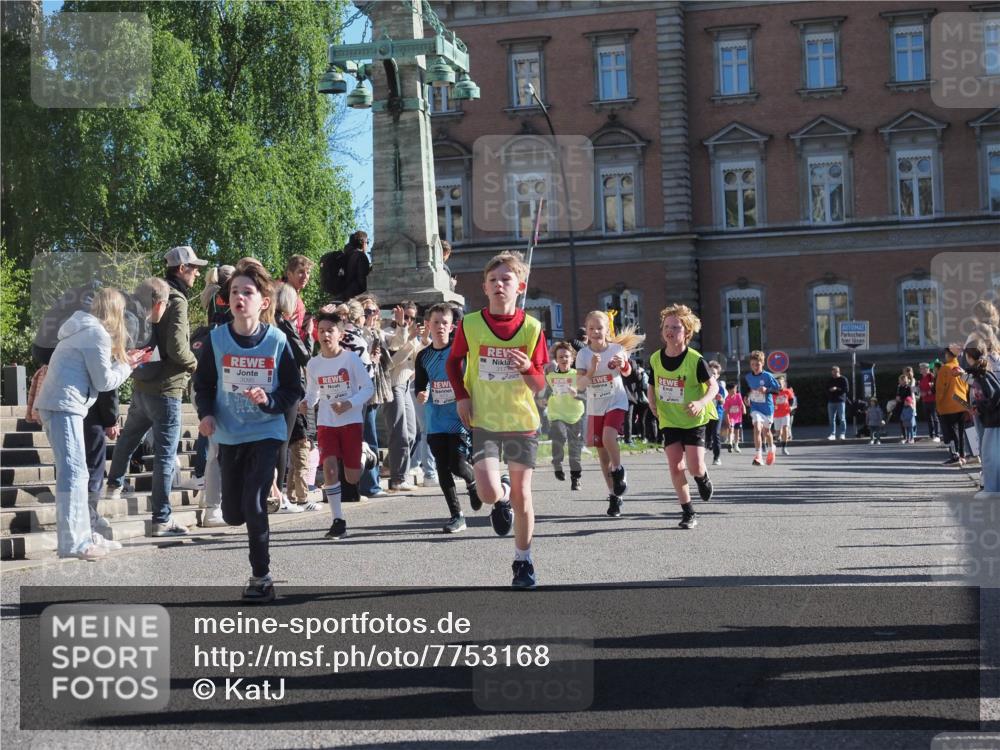 25.04.2025 - Das Zehntel KatJ http://msf.ph/oto/7753168 26.04.2025 08:51:08 Laufen  meine-sportfotos.de