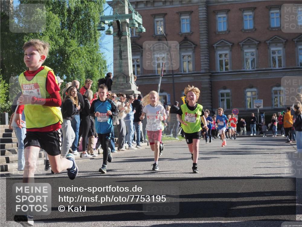 25.04.2025 - Das Zehntel KatJ http://msf.ph/oto/7753195 26.04.2025 08:51:09 Laufen 71 meine-sportfotos.de
