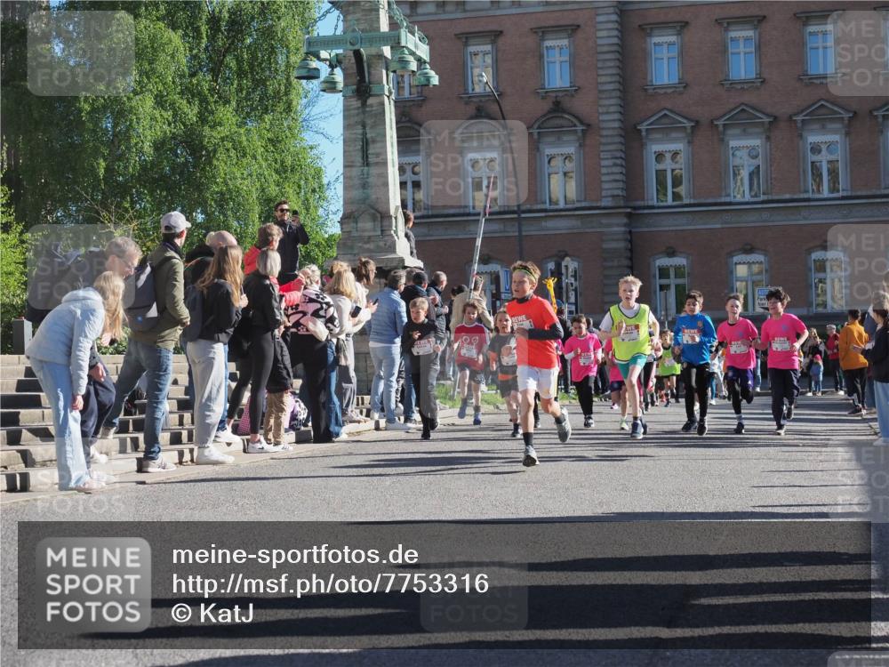 25.04.2025 - Das Zehntel KatJ http://msf.ph/oto/7753316 26.04.2025 08:51:15 Laufen  meine-sportfotos.de