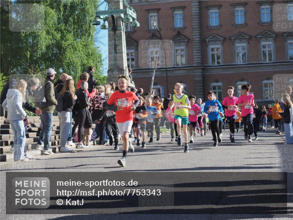 25.04.2025 - Das Zehntel KatJ http://msf.ph/oto/7753343 26.04.2025 08:51:16 Laufen  meine-sportfotos.de
