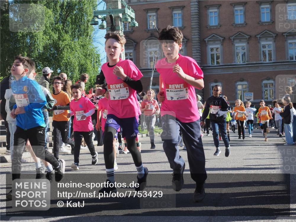 25.04.2025 - Das Zehntel KatJ http://msf.ph/oto/7753429 26.04.2025 08:51:19 Laufen 479, 3499, 3462 meine-sportfotos.de