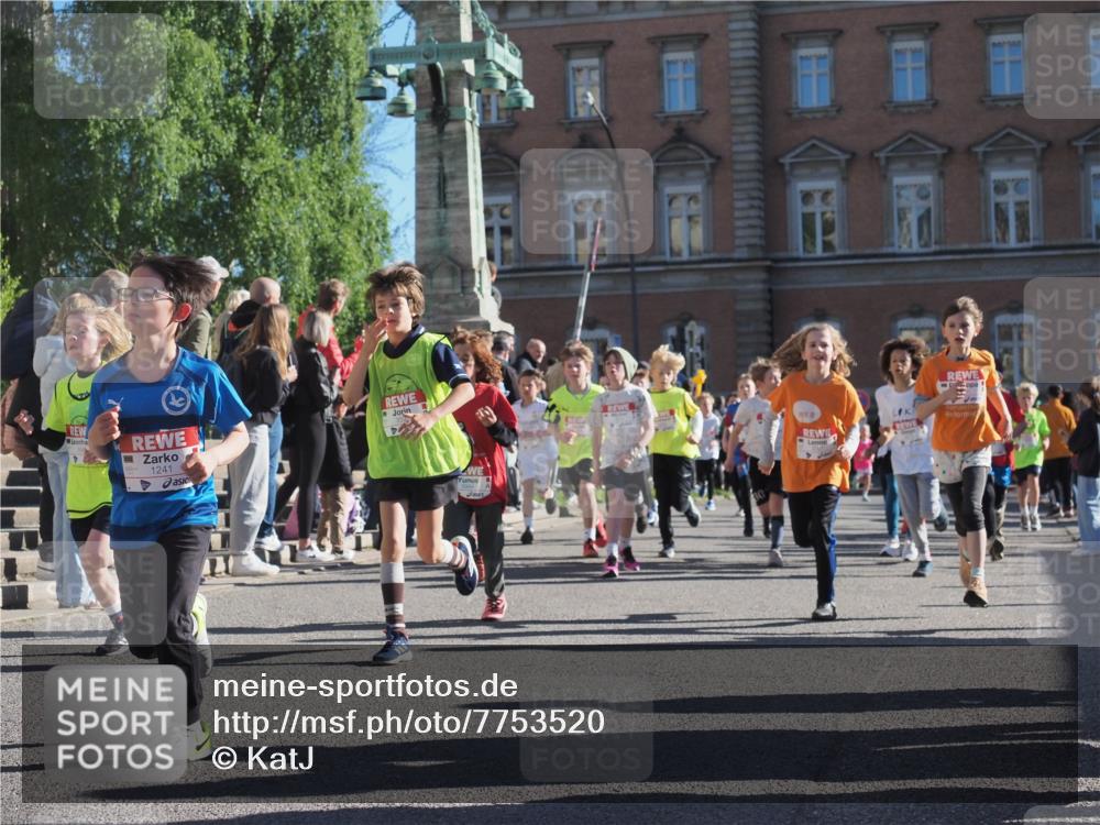 25.04.2025 - Das Zehntel KatJ http://msf.ph/oto/7753520 26.04.2025 08:51:22 Laufen 1241 meine-sportfotos.de