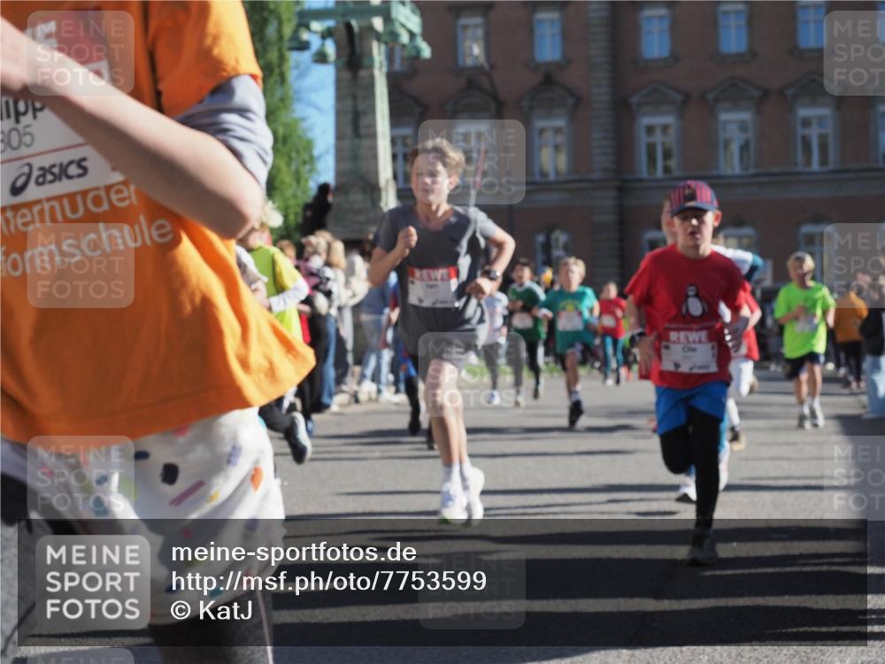25.04.2025 - Das Zehntel KatJ http://msf.ph/oto/7753599 26.04.2025 08:51:25 Laufen 805 meine-sportfotos.de