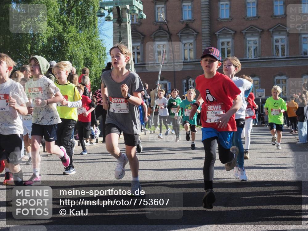 25.04.2025 - Das Zehntel KatJ http://msf.ph/oto/7753607 26.04.2025 08:51:25 Laufen 3878, 2191, 392 meine-sportfotos.de
