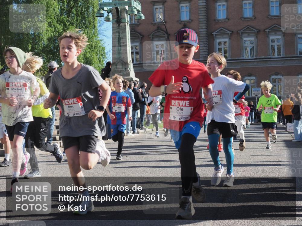 25.04.2025 - Das Zehntel KatJ http://msf.ph/oto/7753615 26.04.2025 08:51:26 Laufen 3878, 2191, 3921, 61 meine-sportfotos.de