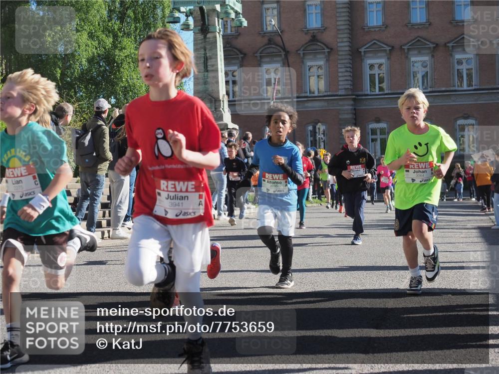 25.04.2025 - Das Zehntel KatJ http://msf.ph/oto/7753659 26.04.2025 08:51:28 Laufen 2275, 3941, 2035, 3064 meine-sportfotos.de