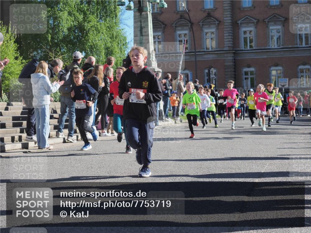 25.04.2025 - Das Zehntel KatJ http://msf.ph/oto/7753719 26.04.2025 08:51:30 Laufen  meine-sportfotos.de