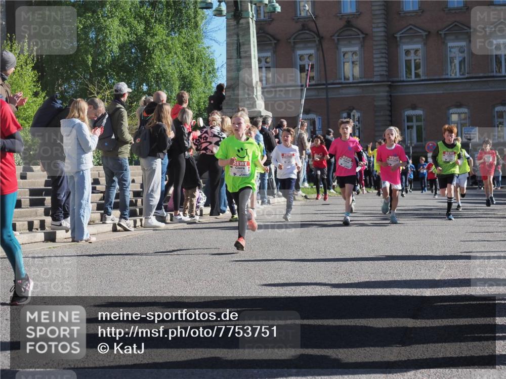25.04.2025 - Das Zehntel KatJ http://msf.ph/oto/7753751 26.04.2025 08:51:31 Laufen  meine-sportfotos.de
