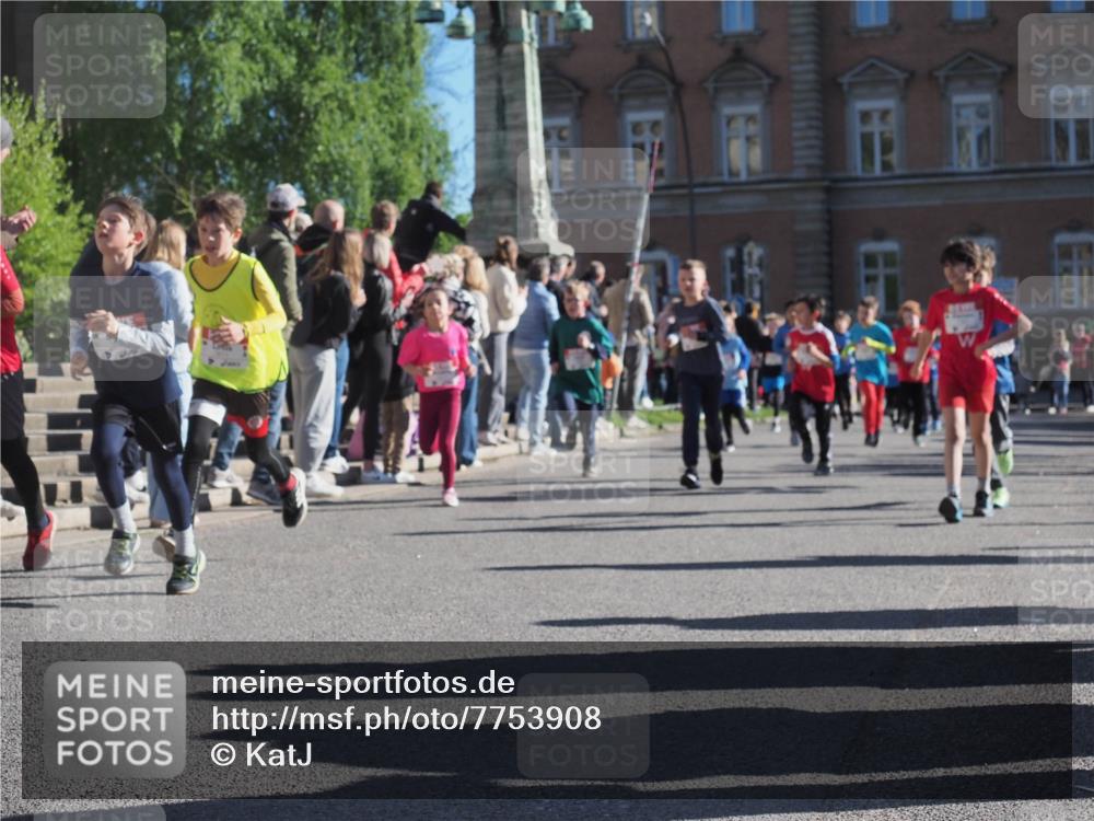 25.04.2025 - Das Zehntel KatJ http://msf.ph/oto/7753908 26.04.2025 08:51:36 Laufen  meine-sportfotos.de