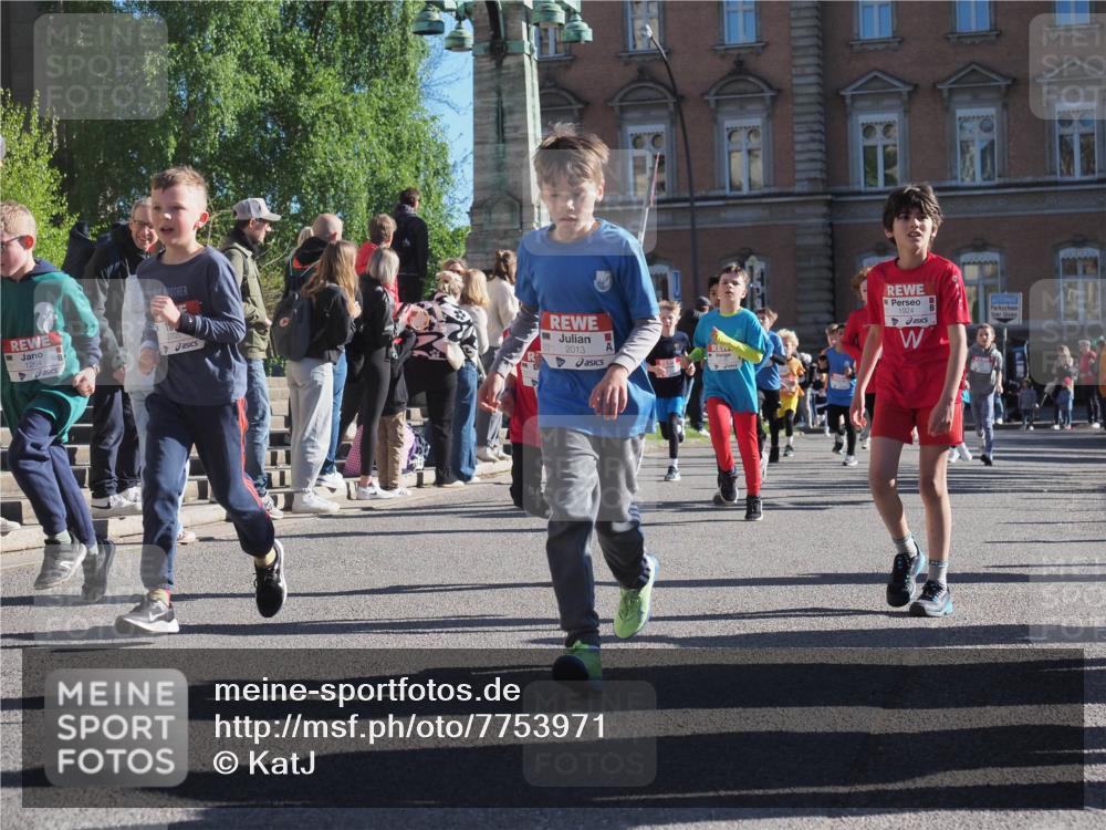 25.04.2025 - Das Zehntel KatJ http://msf.ph/oto/7753971 26.04.2025 08:51:39 Laufen 1264, 1924, 2013 meine-sportfotos.de