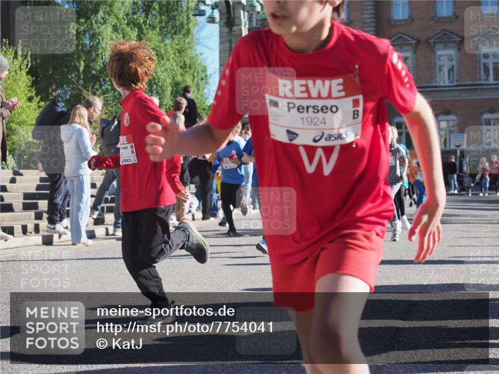 25.04.2025 - Das Zehntel KatJ http://msf.ph/oto/7754041 26.04.2025 08:51:42 Laufen 145, 1924 meine-sportfotos.de
