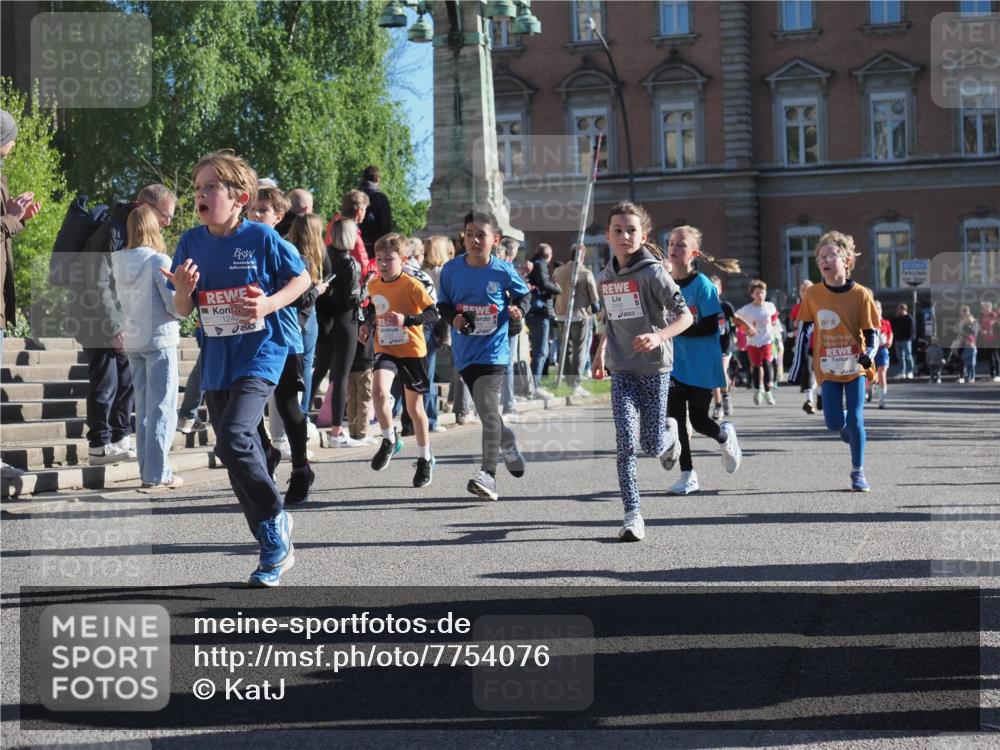 25.04.2025 - Das Zehntel KatJ http://msf.ph/oto/7754076 26.04.2025 08:51:43 Laufen 1242 meine-sportfotos.de