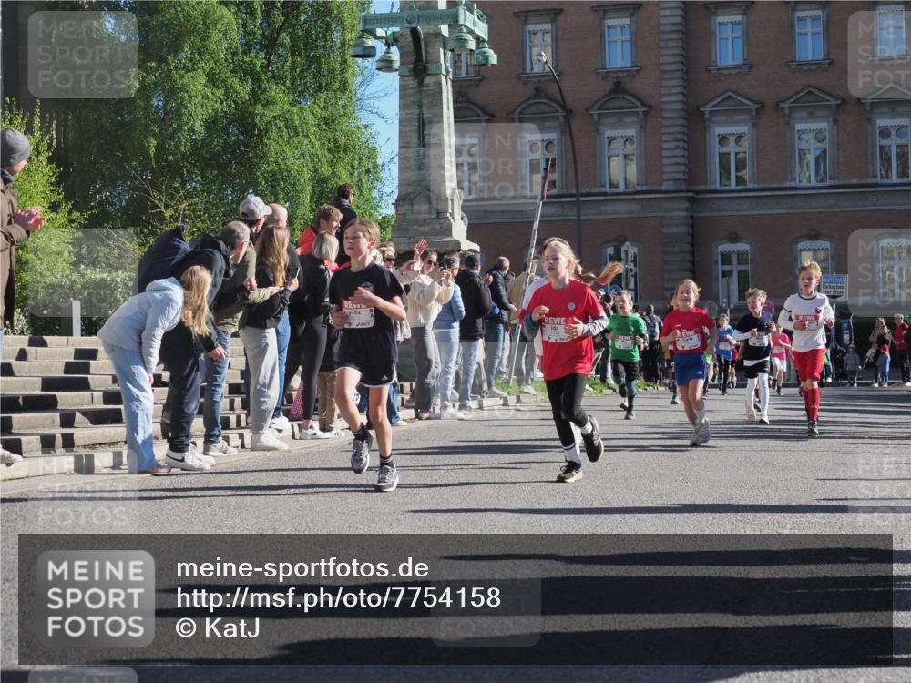 25.04.2025 - Das Zehntel KatJ http://msf.ph/oto/7754158 26.04.2025 08:51:47 Laufen  meine-sportfotos.de